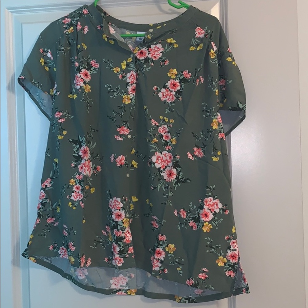 Floral top